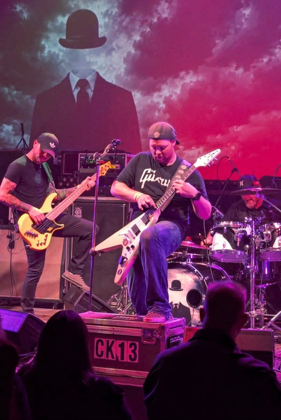 Citizen Kane guitar and bass live